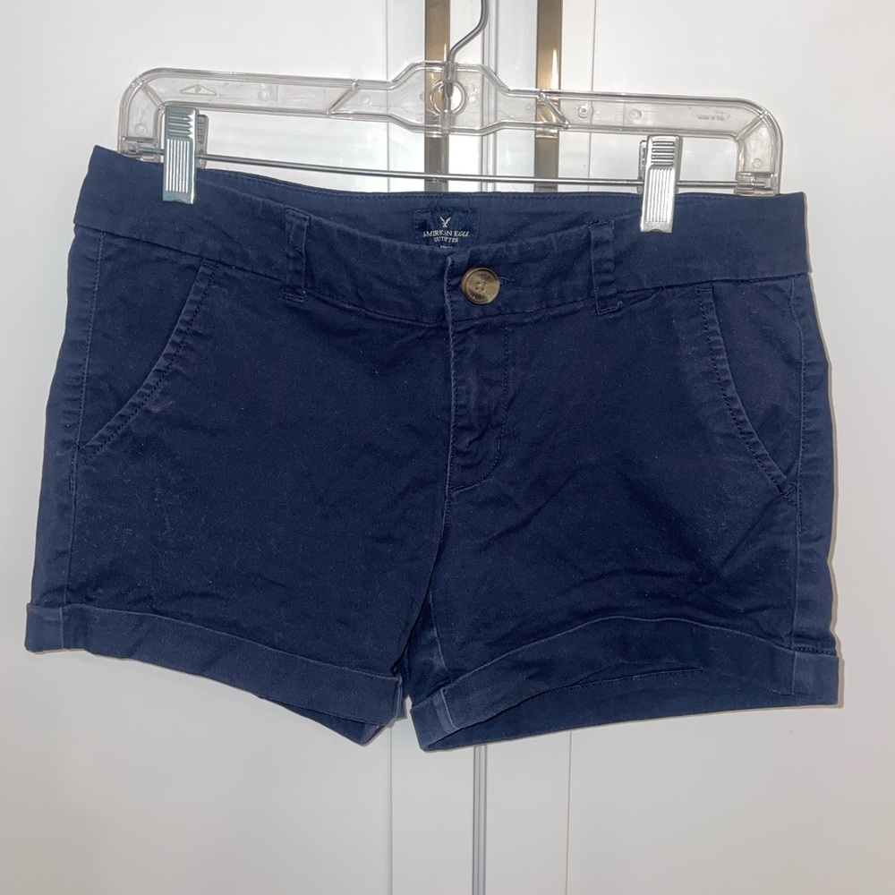 American Eagle Size 8 Midi Stretch Shorts